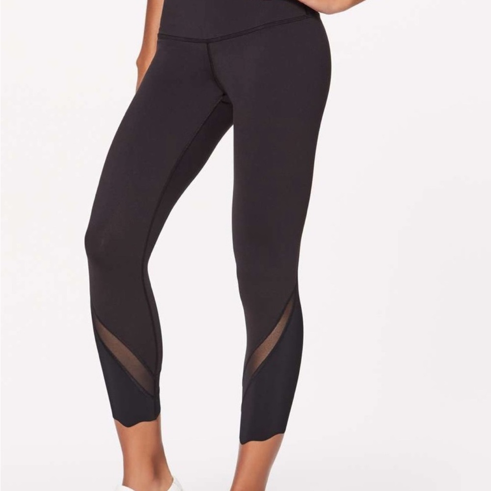 Lululemon Wonder Under Cropped Leggings Size 4